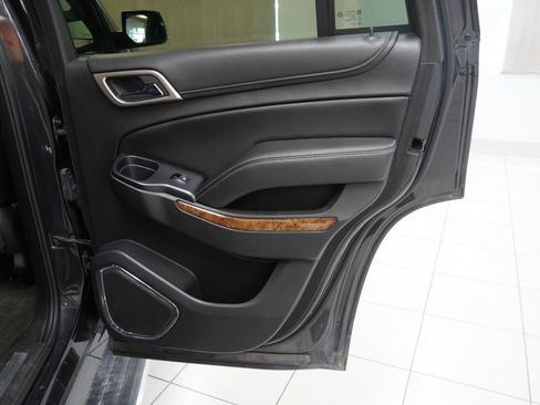 Used 2015 GMC Yukon Denali w/ Touring Package image 27