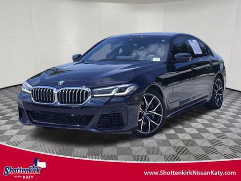 Used 2021 BMW 530i RWD image 1