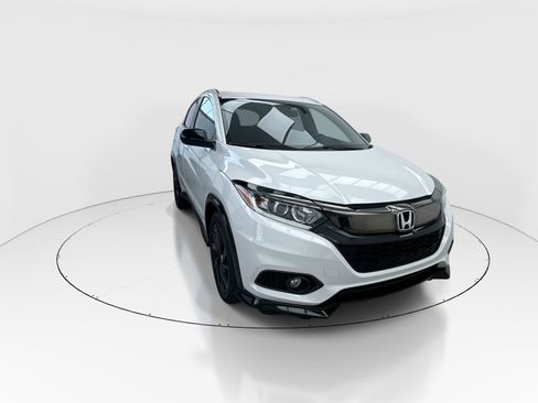 Used 2021 Honda HR-V Sport image 2