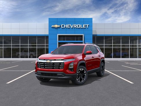 New 2026 Chevrolet Equinox LT w/ Convenience Package II AWD/4WD image 8