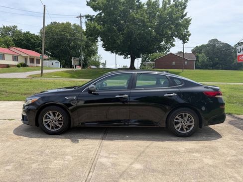 Used 2019 Kia Optima LX FWD image 4