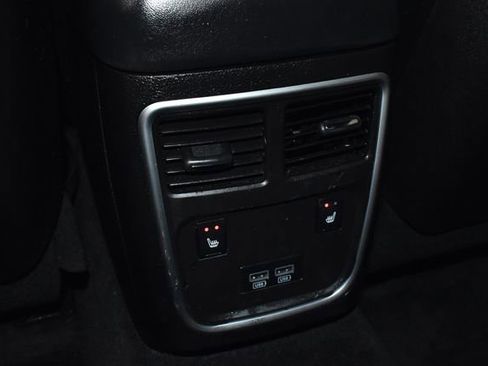 Certified 2016 Dodge Charger SXT w/ AWD Plus Group image 31