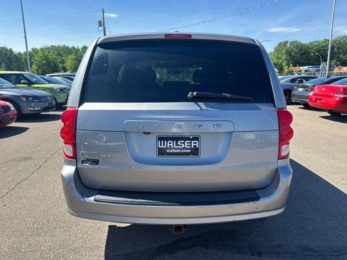 Used 2015 Dodge Grand Caravan SXT w/ Blacktop Package FWD image 6