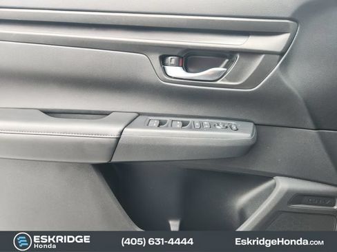 Used 2024 Honda CR-V LX image 23