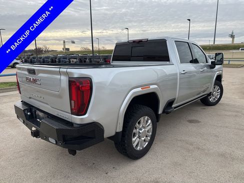 Used 2022 GMC Sierra 2500 Denali w/ Denali Ultimate Package image 10