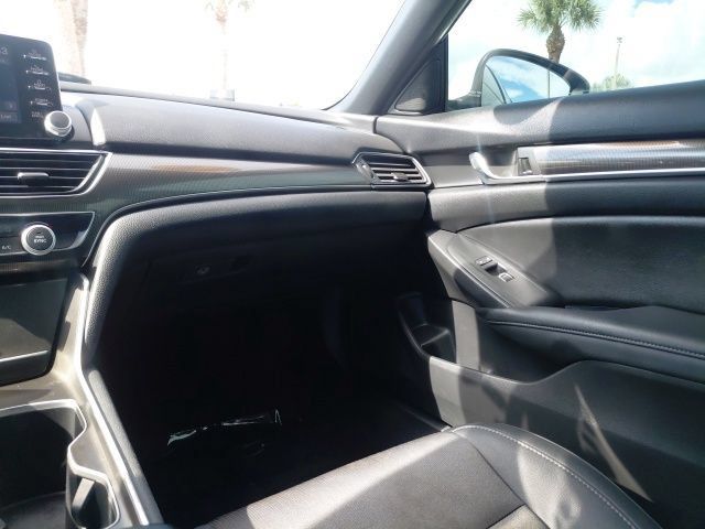 Used 2019 Honda Accord Sport image 14