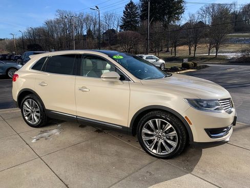 Used 2018 Lincoln MKX Reserve w/ Lincoln MKX Climate Package image 7