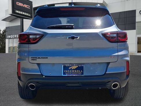 Used 2025 Chevrolet TrailBlazer RS w/ Convenience Package AWD/4WD image 23