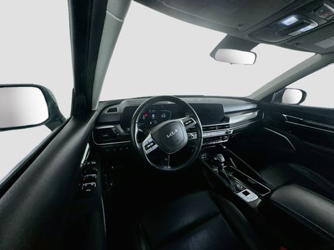Used 2025 Kia Telluride S FWD image 18