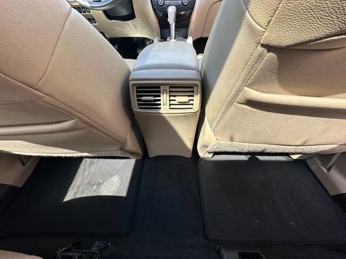 Used 2016 Nissan Rogue SL w/ SL Premium Package image 24