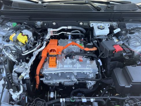 New 2025 Cadillac Lyriq Luxury image 23