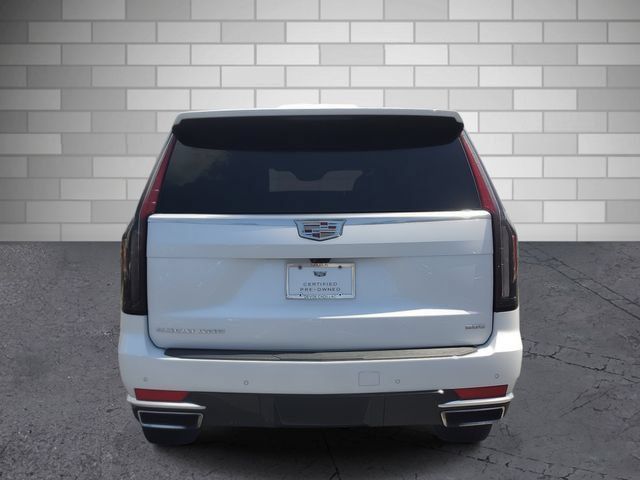 Certified 2023 Cadillac Escalade ESV Premium Luxury w/ LPO, Radiant Package AWD/4WD image 4