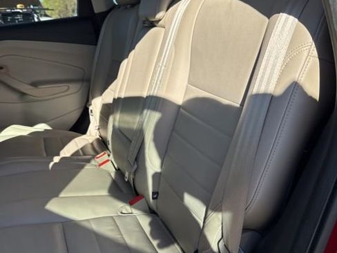 Used 2013 Ford Escape SEL image 18