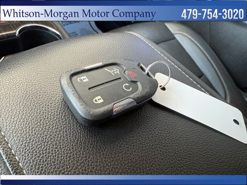 Used 2023 GMC Acadia SLT AWD/4WD image 20