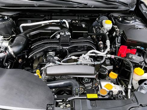 Used 2025 Subaru Outback Premium image 31