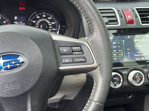 Used 2016 Subaru Forester 2.5i Touring w/ Eyesight & Navigation System AWD/4WD image 18