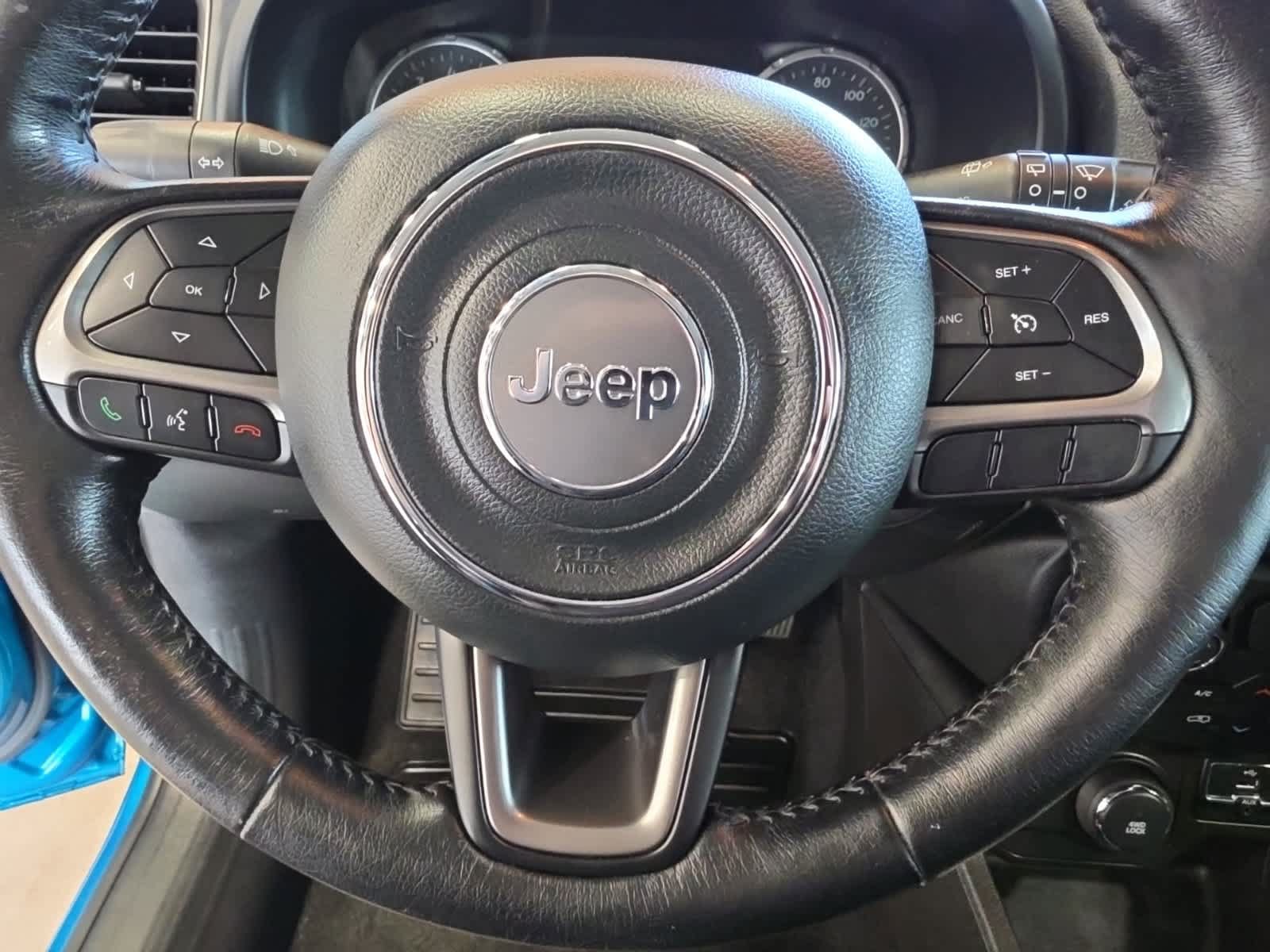 Used 2020 Jeep Renegade Limited AWD/4WD image 19