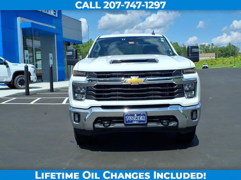 Used 2025 Chevrolet Silverado 2500 LT w/ Convenience Package AWD/4WD image 2