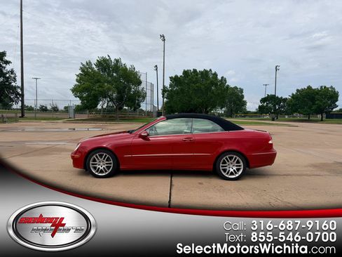 Used 2008 Mercedes-Benz CLK 350 Cabriolet image 1