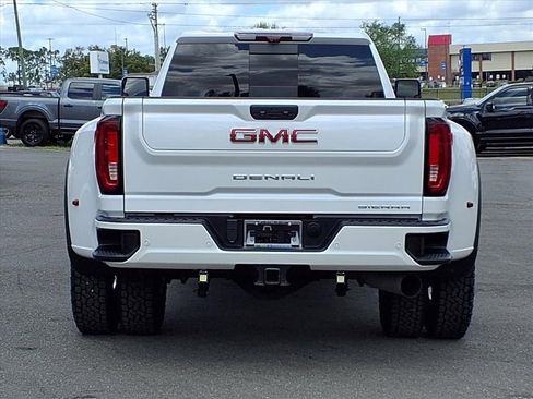Used 2023 GMC Sierra 3500 Denali w/ Denali Ultimate Package image 6