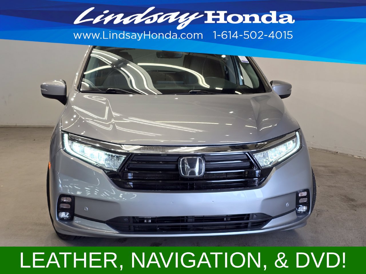 Used 2023 Honda Odyssey Touring image 2