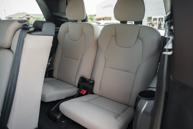New 2026 Volvo XC90 B6 Plus w/ Protection Package Premier AWD/4WD image 34