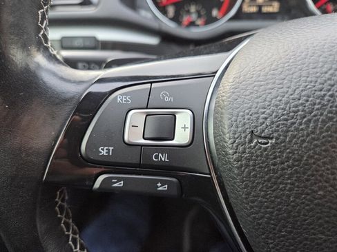 Used 2018 Volkswagen Passat 3.6 image 15