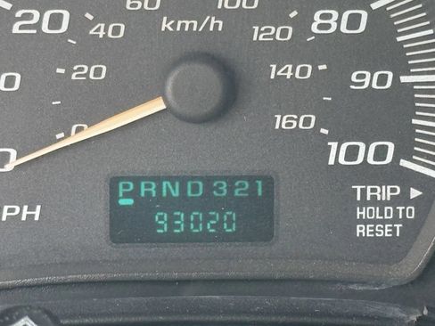 Used 2007 Chevrolet Express 3500 RWD image 16