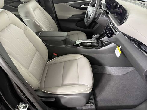 New 2026 Buick Envista Avenir image 30