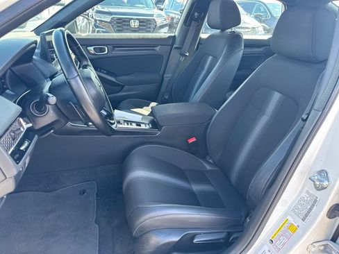 Used 2023 Honda Civic Sport image 13