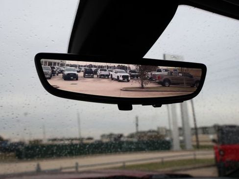 Used 2024 GMC Sierra 2500 Pro w/ Convenience Package image 21