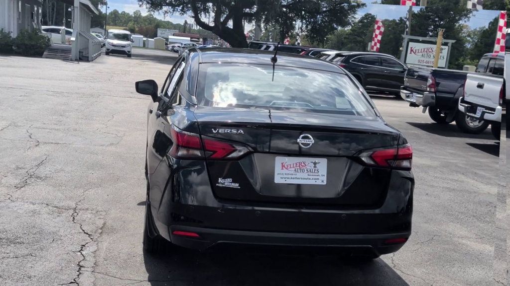 Used 2020 Nissan Versa S FWD image 7