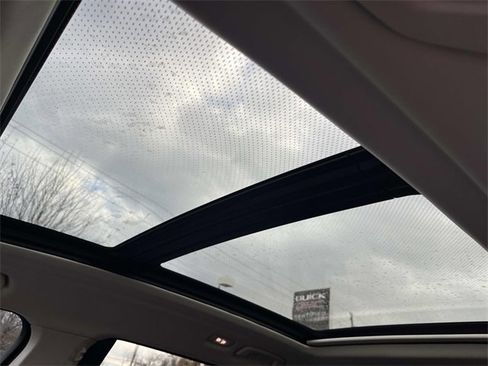 Used 2022 BMW X7 xDrive40i w/ Executive Package image 22