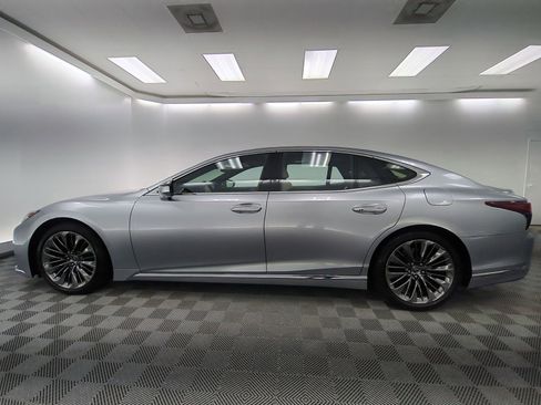 Used 2023 Lexus LS 500 w/ Interior Upgrade Package RWD image 2