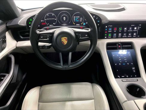Used 2021 Porsche Taycan 4S w/ Premium Package image 16