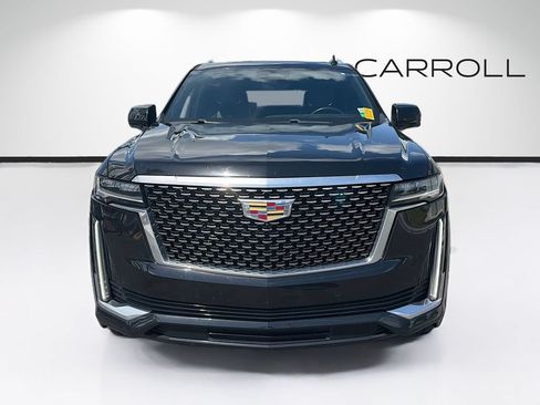Used 2024 Cadillac Escalade Premium Luxury AWD/4WD image 8