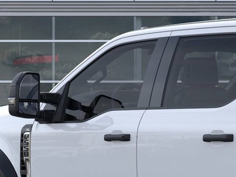 New 2025 Ford F550 XL image 20