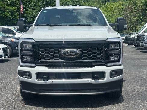 New 2026 Ford F350 Lariat w/ Black Appearance Package AWD/4WD image 36