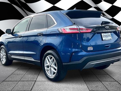 Used 2022 Ford Edge SEL w/ Convenience Package image 12