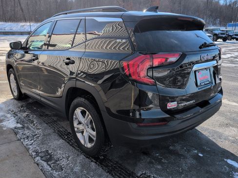 Used 2018 GMC Terrain SLE w/ Driver Convenience Package image 6