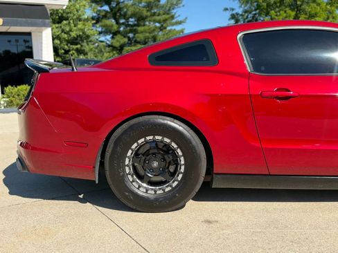 Used 2013 Ford Mustang Shelby GT500 RWD image 5