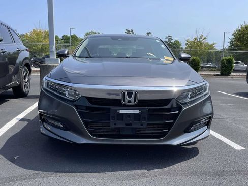 Used 2018 Honda Accord EX-L image 2