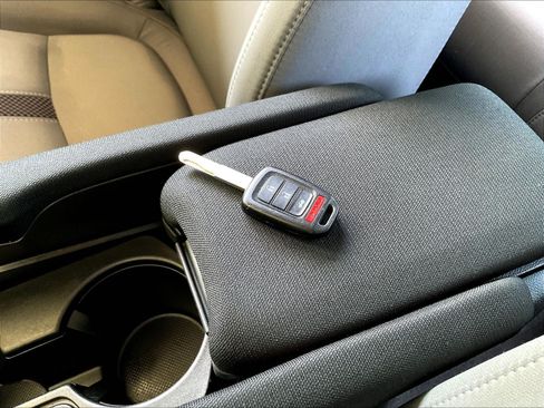 Used 2021 Honda Civic LX image 31
