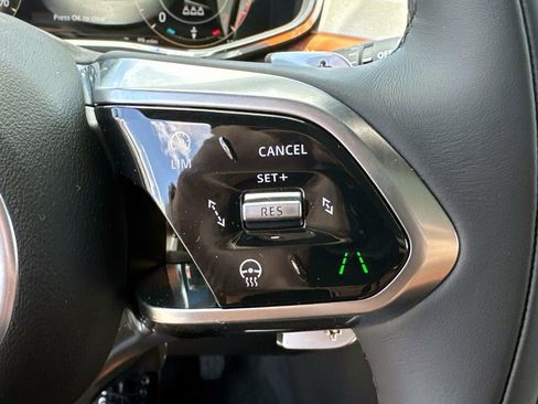 New 2026 Jaguar F-PACE R-Dynamic S image 25