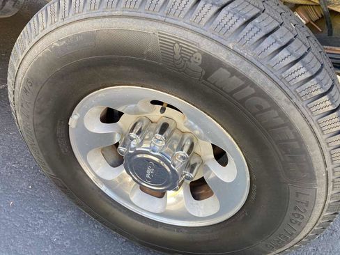 Used 1999 Ford F350 Lariat image 37