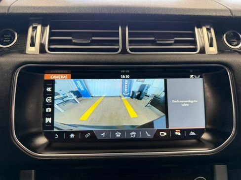 Used 2017 Land Rover Range Rover Supercharged AWD/4WD image 55