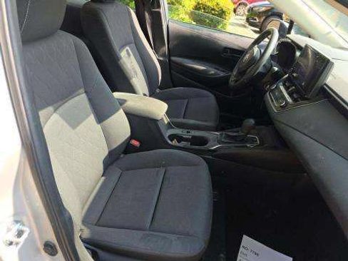 Used 2024 Toyota Corolla LE FWD image 13