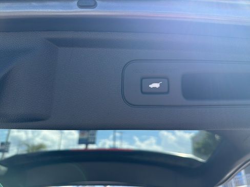 Used 2026 Honda Odyssey Touring image 15