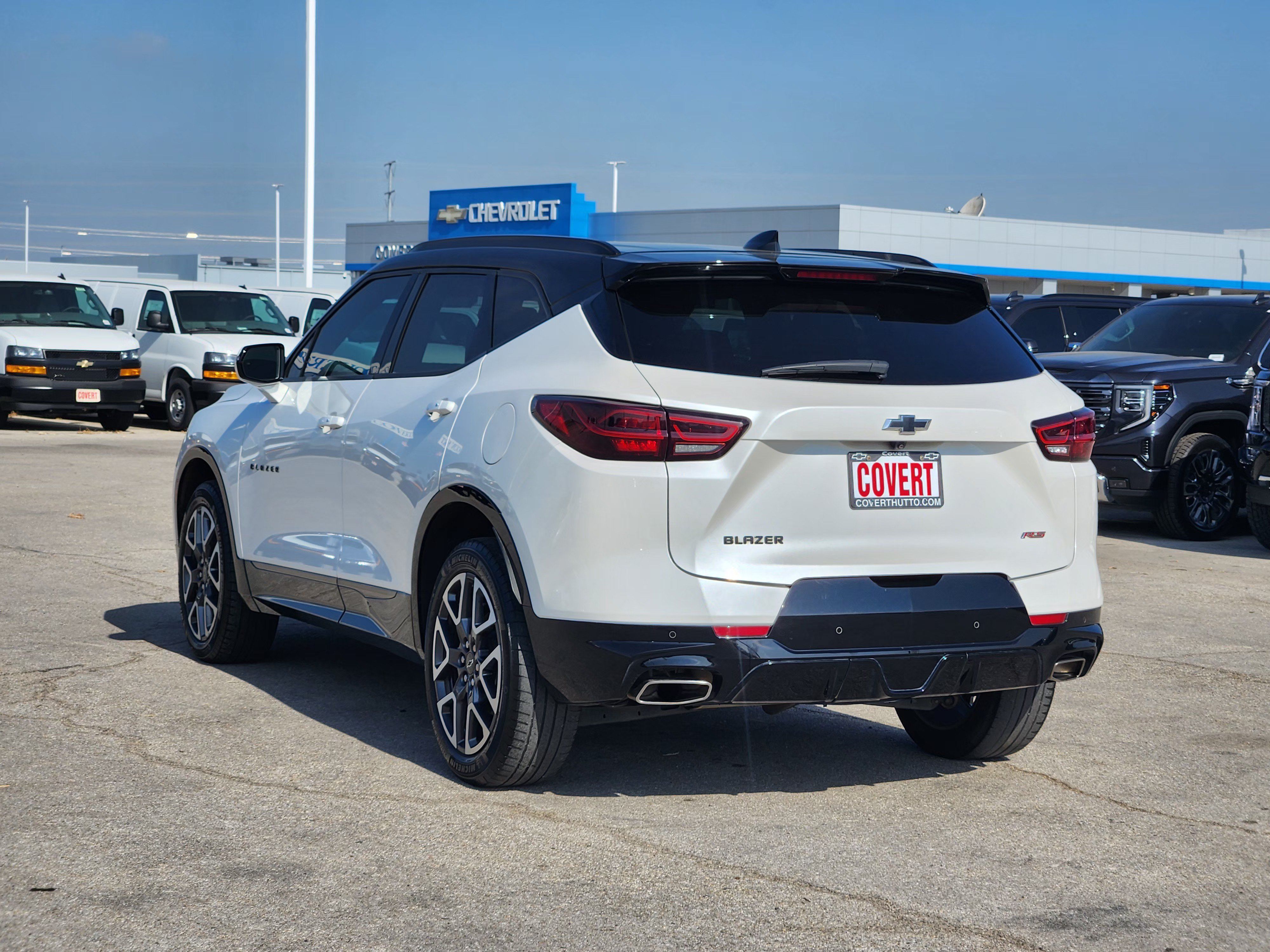 Used 2024 Chevrolet Blazer RS FWD image 5