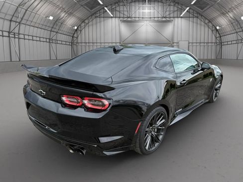 Used 2020 Chevrolet Camaro ZL1 RWD image 6